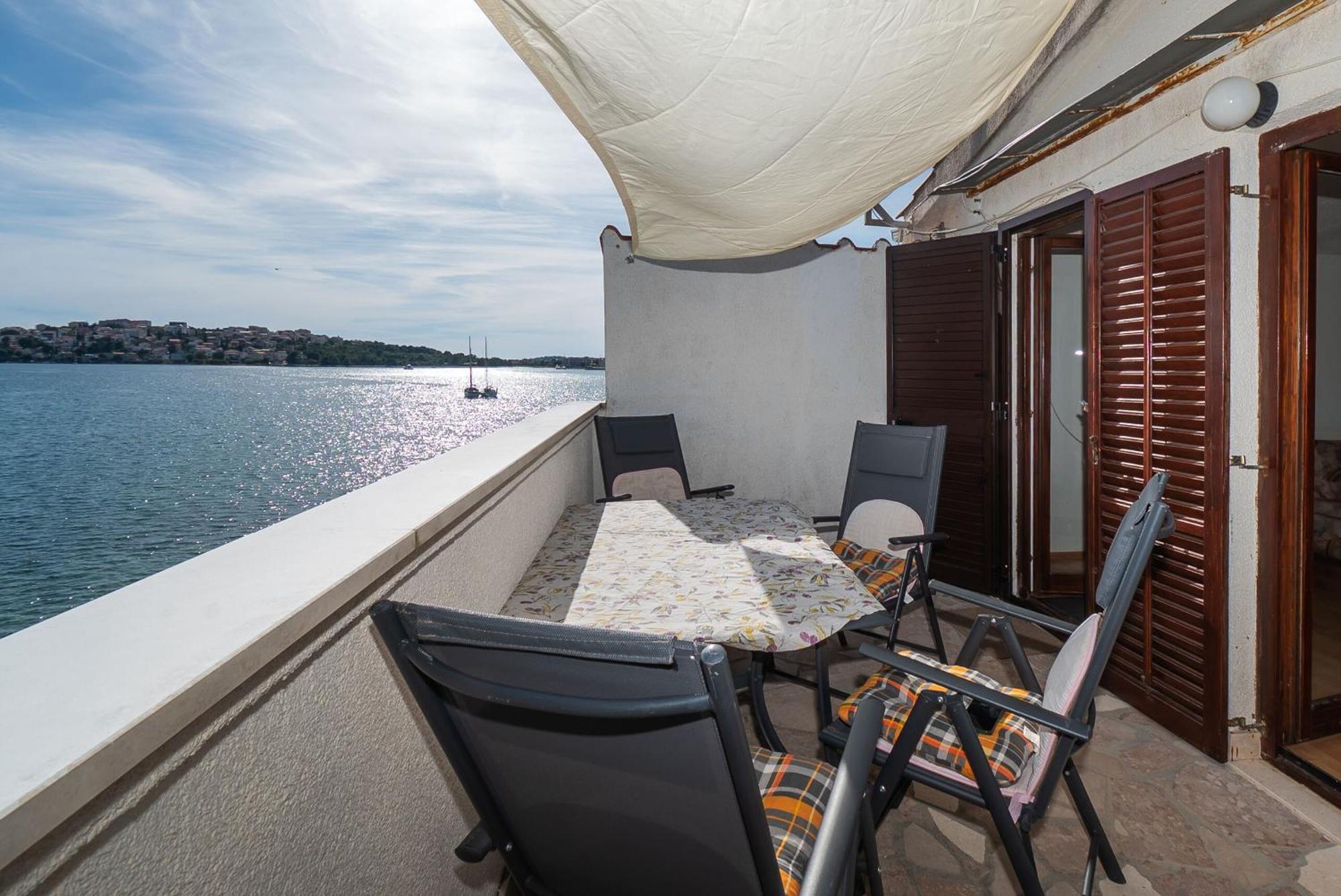 Apartments Kovacevic Rogoznica  Εξωτερικό φωτογραφία