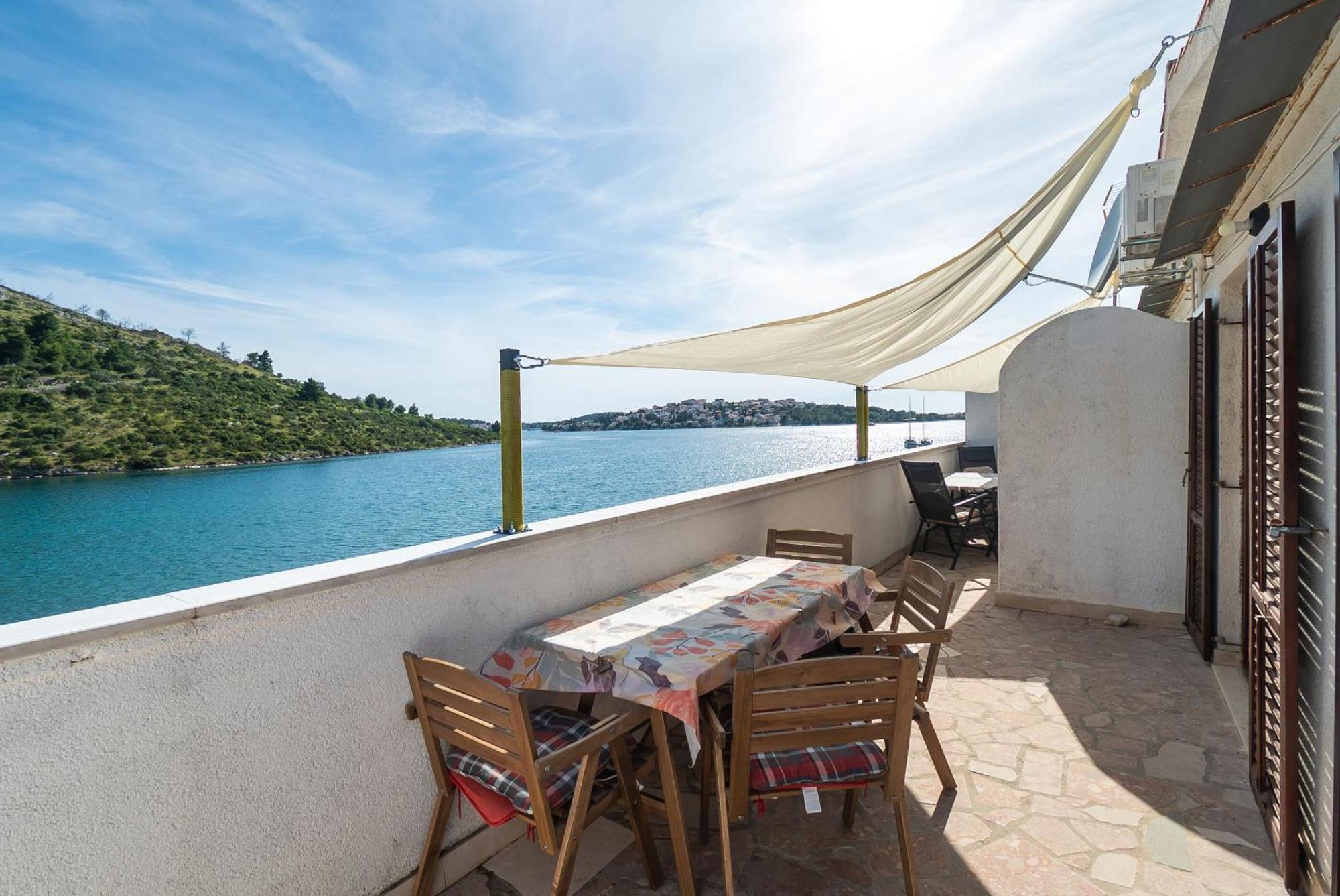 Apartments Kovacevic Rogoznica  Εξωτερικό φωτογραφία